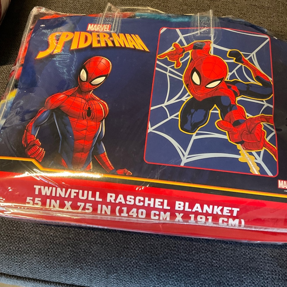 Spider-Man blanket marvel size twin brand new
